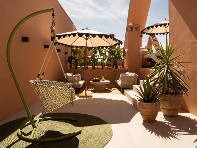 Penthouse in Nueva Andalucía