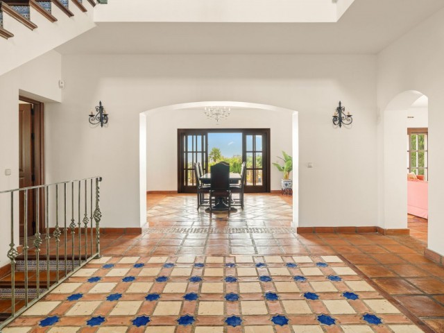 Villa avec 4 Chambres  à La Duquesa
