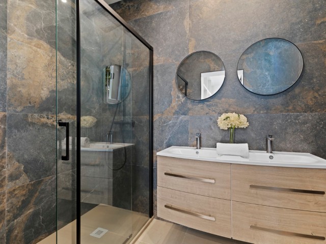 2 Sovrums Radhus i Mijas