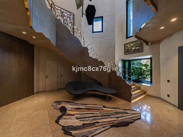 10 Slaapkamer Villa in Guadalmina Baja