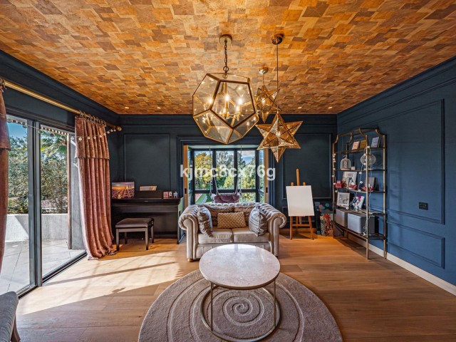10 Slaapkamer Villa in Guadalmina Baja