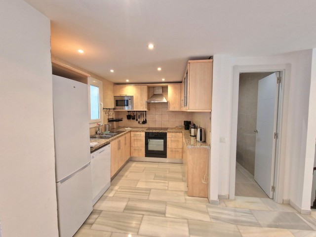 Maison mitoyenne avec 3 Chambres  à Mijas