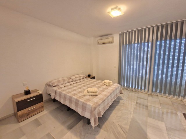 Maison mitoyenne avec 3 Chambres  à Mijas