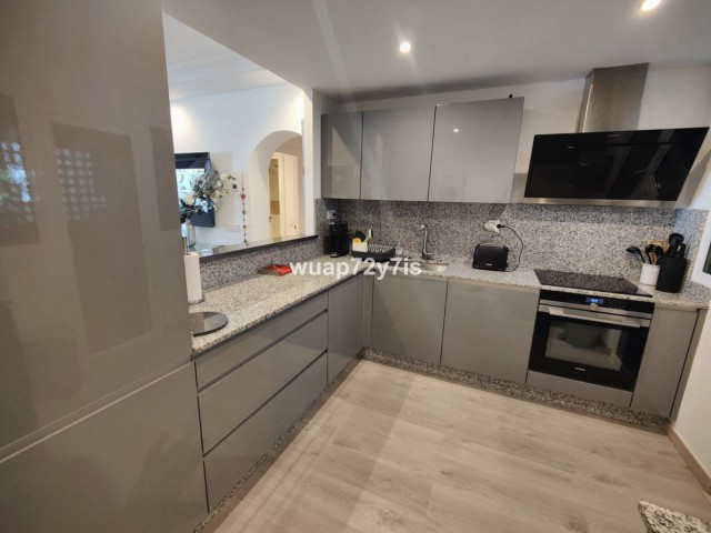 2 Schlafzimmer Apartment in Puerto Banús