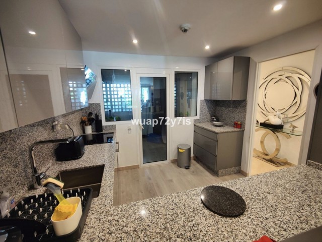 2 Bedrooms Apartment in Puerto Banús