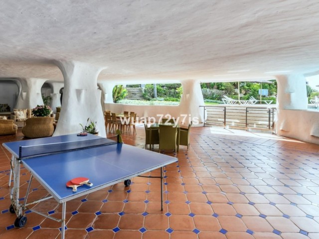 2 Bedrooms Apartment in Puerto Banús