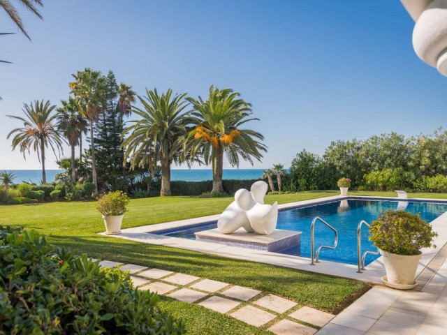 5 Slaapkamer Villa in Los Monteros