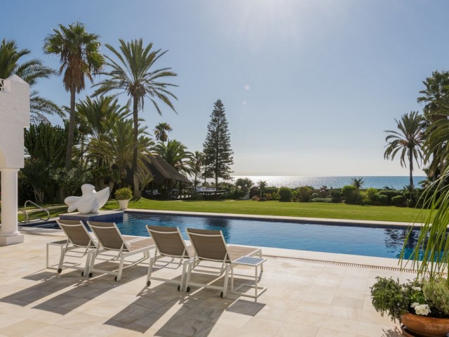 5 Slaapkamer Villa in Los Monteros