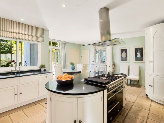 5 Slaapkamer Villa in Los Monteros