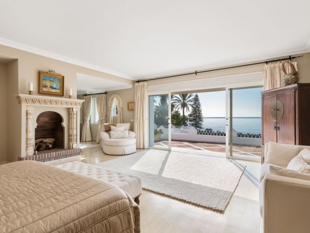 5 Slaapkamer Villa in Los Monteros