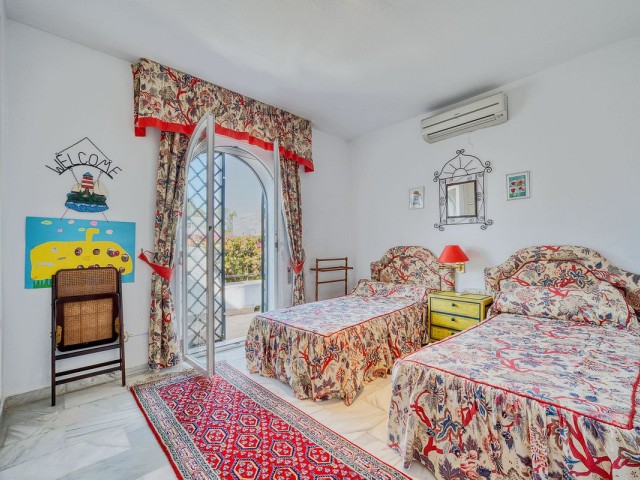 4 Slaapkamer Villa in Nueva Andalucía