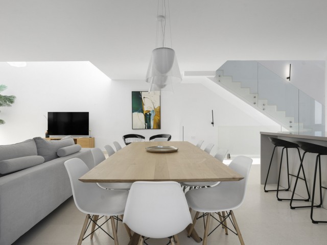 5 Bedrooms Villa in Cabopino