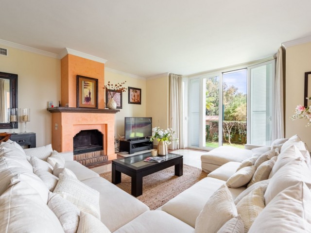 5 Schlafzimmer Villa in Casares Playa