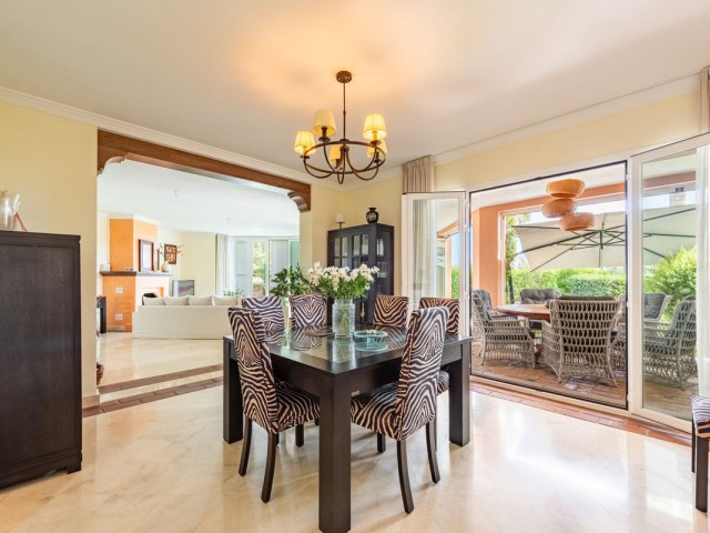 5 Schlafzimmer Villa in Casares Playa