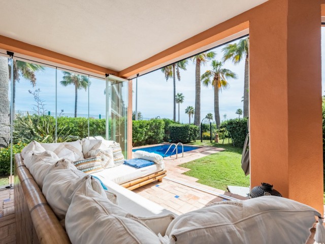 5 Schlafzimmer Villa in Casares Playa