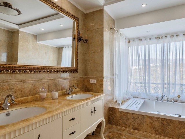 4 Sovrums Villa i El Rosario