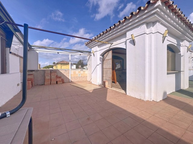Comercial, Diana Park, R5181073