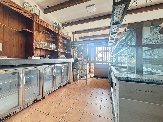 Comercial con 0 Dormitorios  en Diana Park