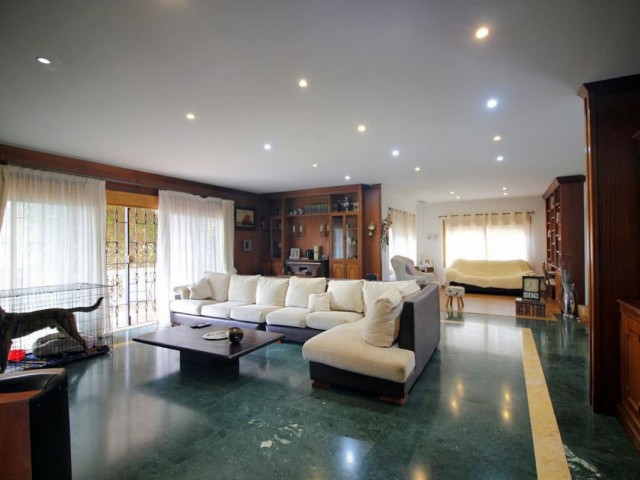 6 Schlafzimmer Villa in Benalmadena