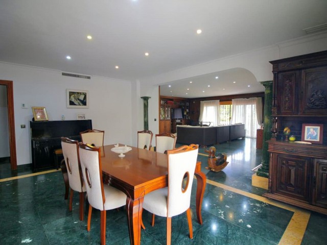6 Schlafzimmer Villa in Benalmadena