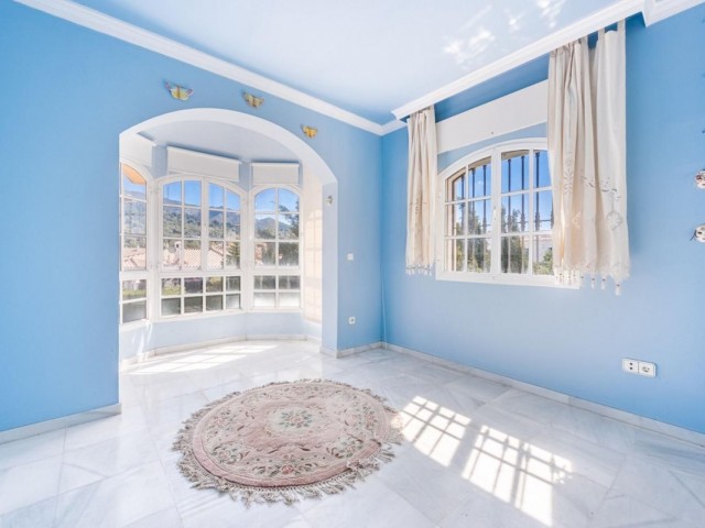 8 Sovrums Villa i Marbella