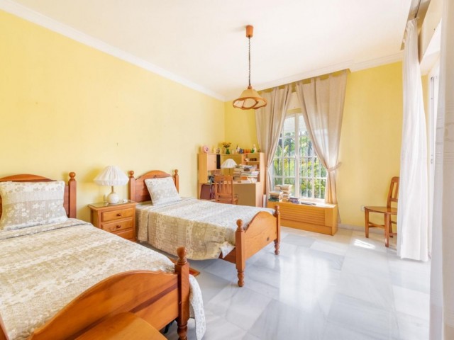 8 Sovrums Villa i Marbella