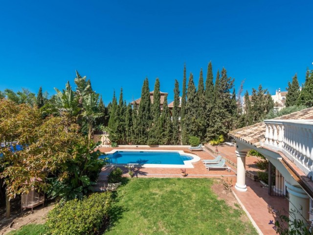8 Sovrums Villa i Marbella