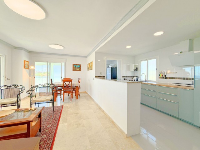 Penthouse in Casares Playa