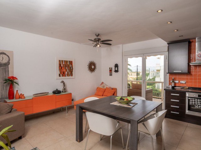 Apartamento con 2 Dormitorios  en La Cala