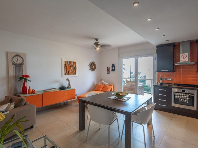 Apartamento con 2 Dormitorios  en La Cala