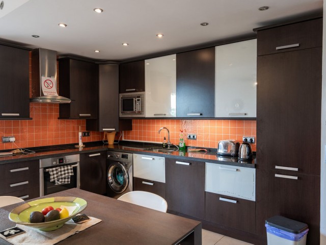 Apartamento con 2 Dormitorios  en La Cala