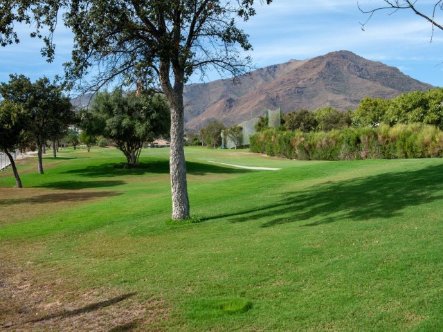 Ático con 2 Dormitorios  en Valle Romano