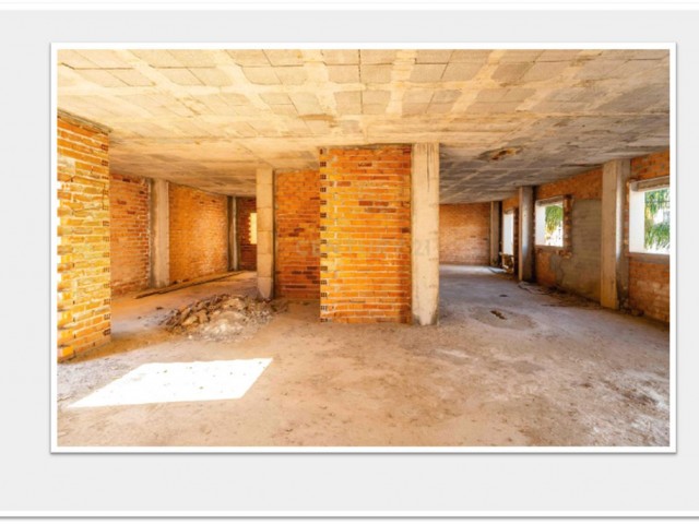 Commercial in Alhaurín el Grande