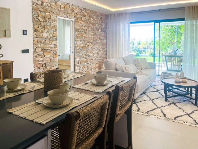 2 Bedrooms Apartment in Estepona