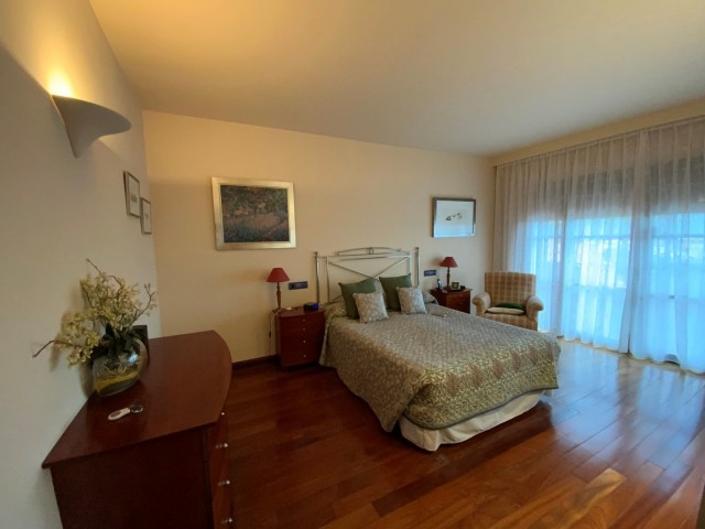 4 Schlafzimmer Villa in Marbella