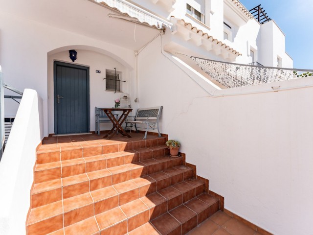 4 Soveroms Rekkehus i Torreblanca