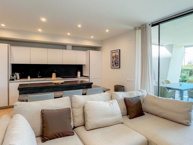 Appartement, Cabopino, R5181385