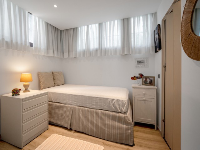5 Bedrooms Townhouse in Marbella