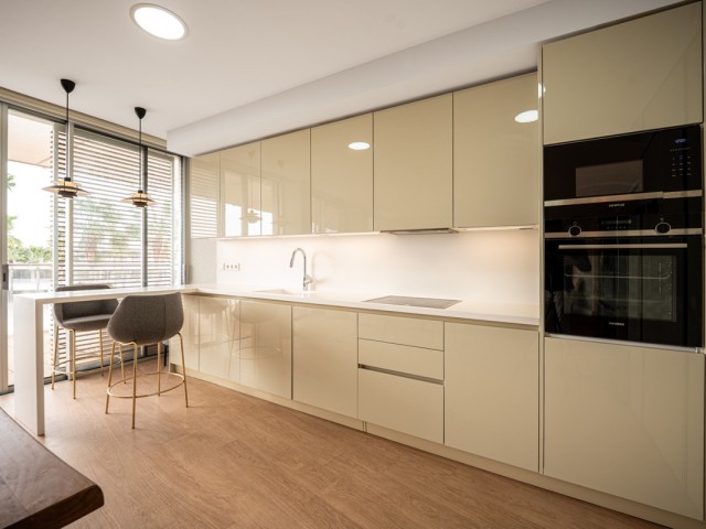 4 Bedrooms Apartment in Estepona