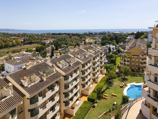 3 Bedrooms Apartment in Nueva Andalucía