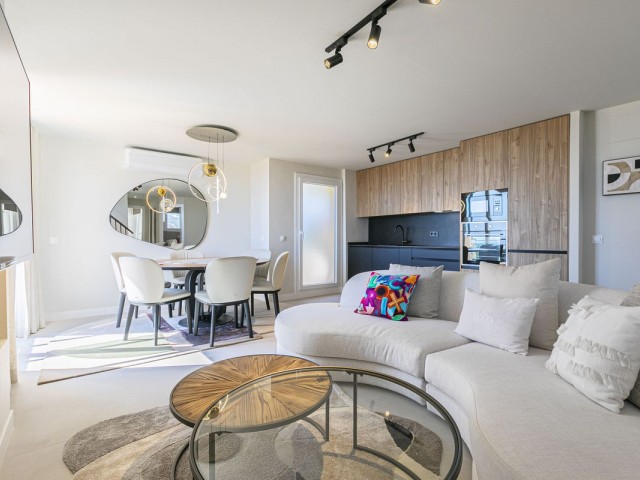 3 Bedrooms Apartment in Nueva Andalucía