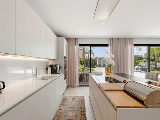 5 Sovrums Villa i Nueva Andalucía