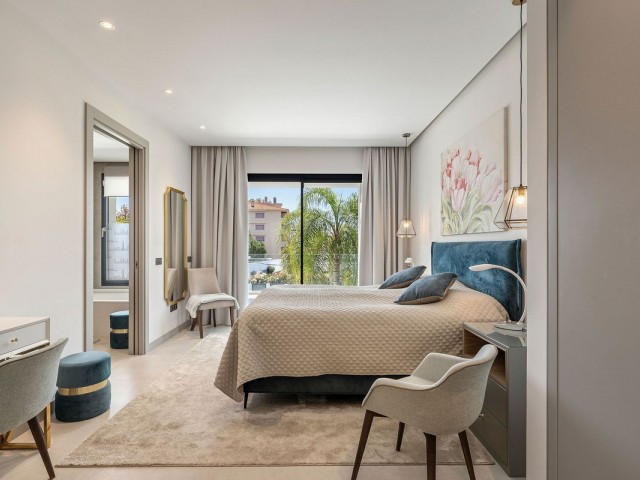 5 Sovrums Villa i Nueva Andalucía