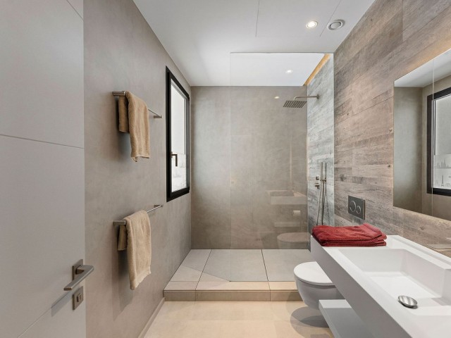 5 Sovrums Villa i Nueva Andalucía