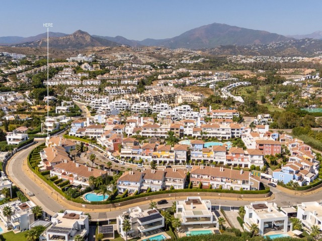 3 Bedrooms Townhouse in Estepona