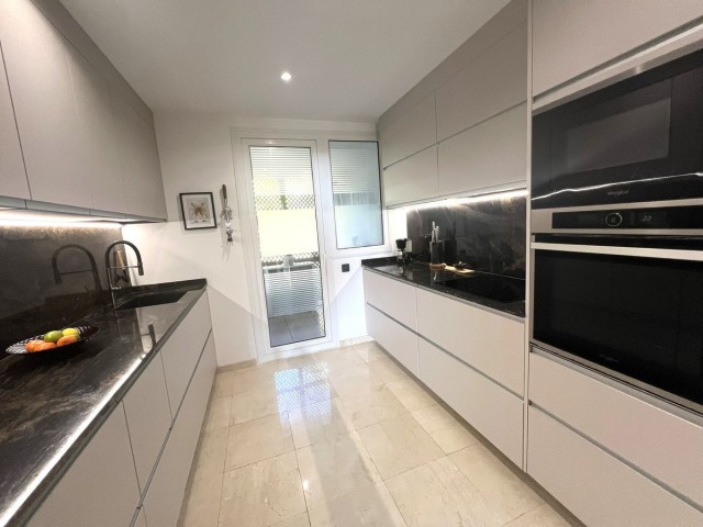 Appartement avec 3 Chambres  à El Paraiso