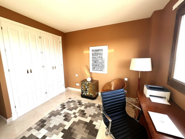 Appartement avec 3 Chambres  à El Paraiso