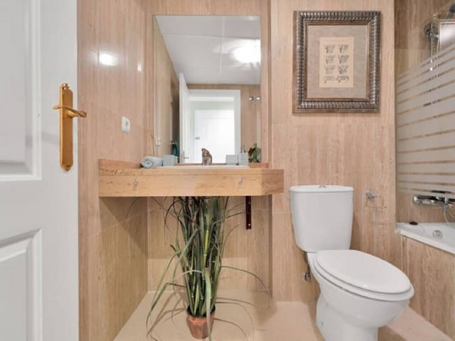 2 Schlafzimmer Apartment in Elviria