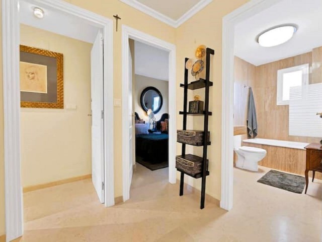 2 Schlafzimmer Apartment in Elviria