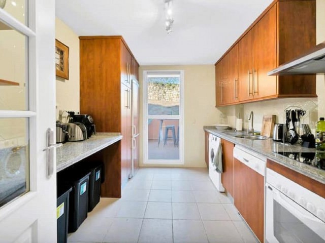 2 Schlafzimmer Apartment in Elviria